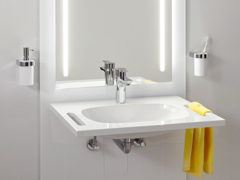HEWI height-adjustable washbasin S50 Height-adjustable washbasin with mirror