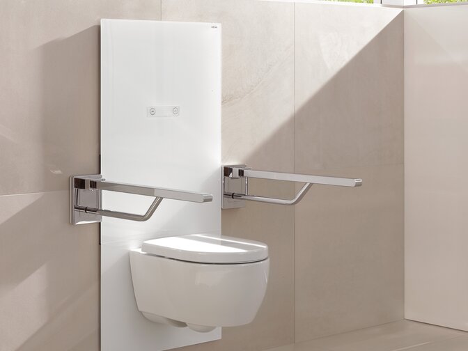 HEWI WC module s50 Height-adjustable WC module with folding support handle