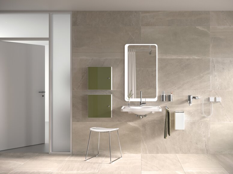 HEWI Bathroom System 900 Chrome Washbasin with mirror and stool