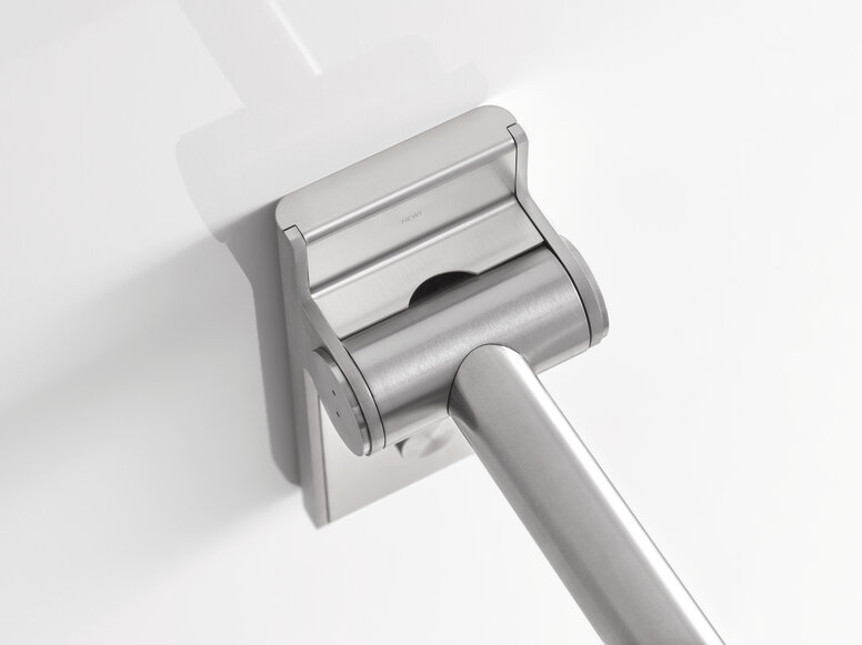 HEWI folding support handle in System 900 Hinged support rail