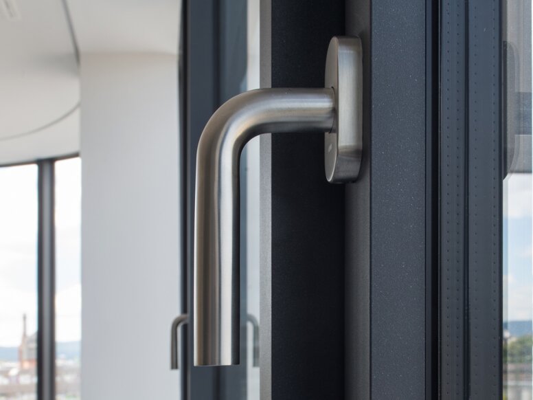 HessenChemie Campus in Wiesbaden HessenChemie Campus in Wiesbaden Window handles