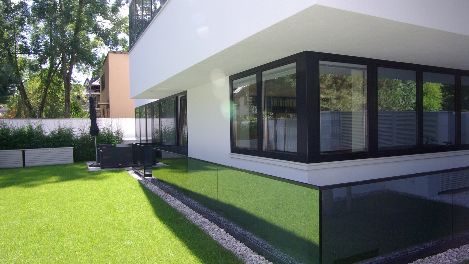 Willa miejska w Monachium Willa miejska w Monachium z zewnątrz